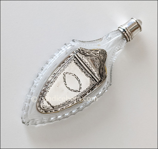 Scent Bottle with Patch Box - CandiceHern.com